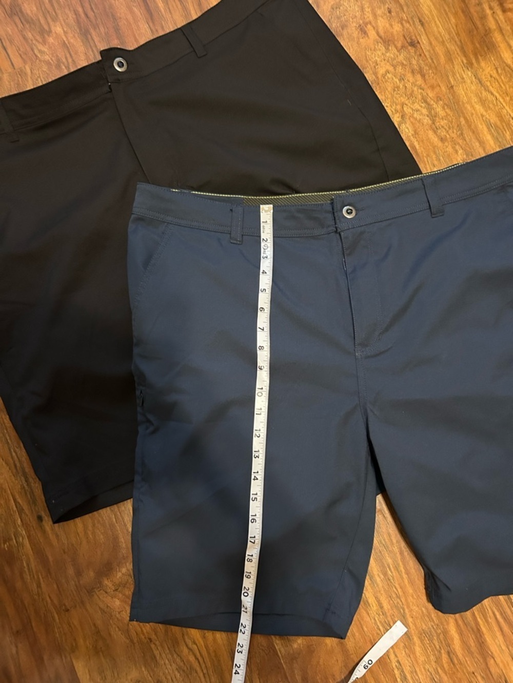 Bundle of Two Pairs of Mens Shorts Size 42 Black & Navy Blue Stretch Hiking - Picture 4 of 10